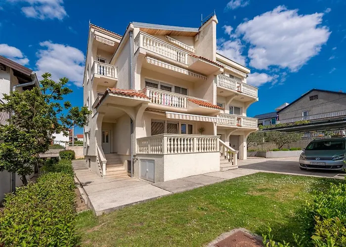 Littlemore Studio Apartment